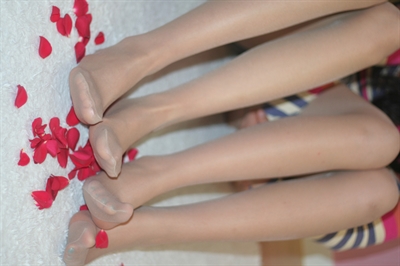 Thumnail / 0 / 10 / 49